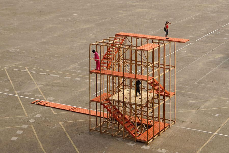 Feda Wardak, Hanging Imaginaries, 2024, installation view, Lagos Biennial, Nigeria.